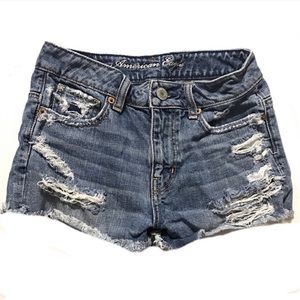 sALE American Eagle Destroyed distressed shorts 0